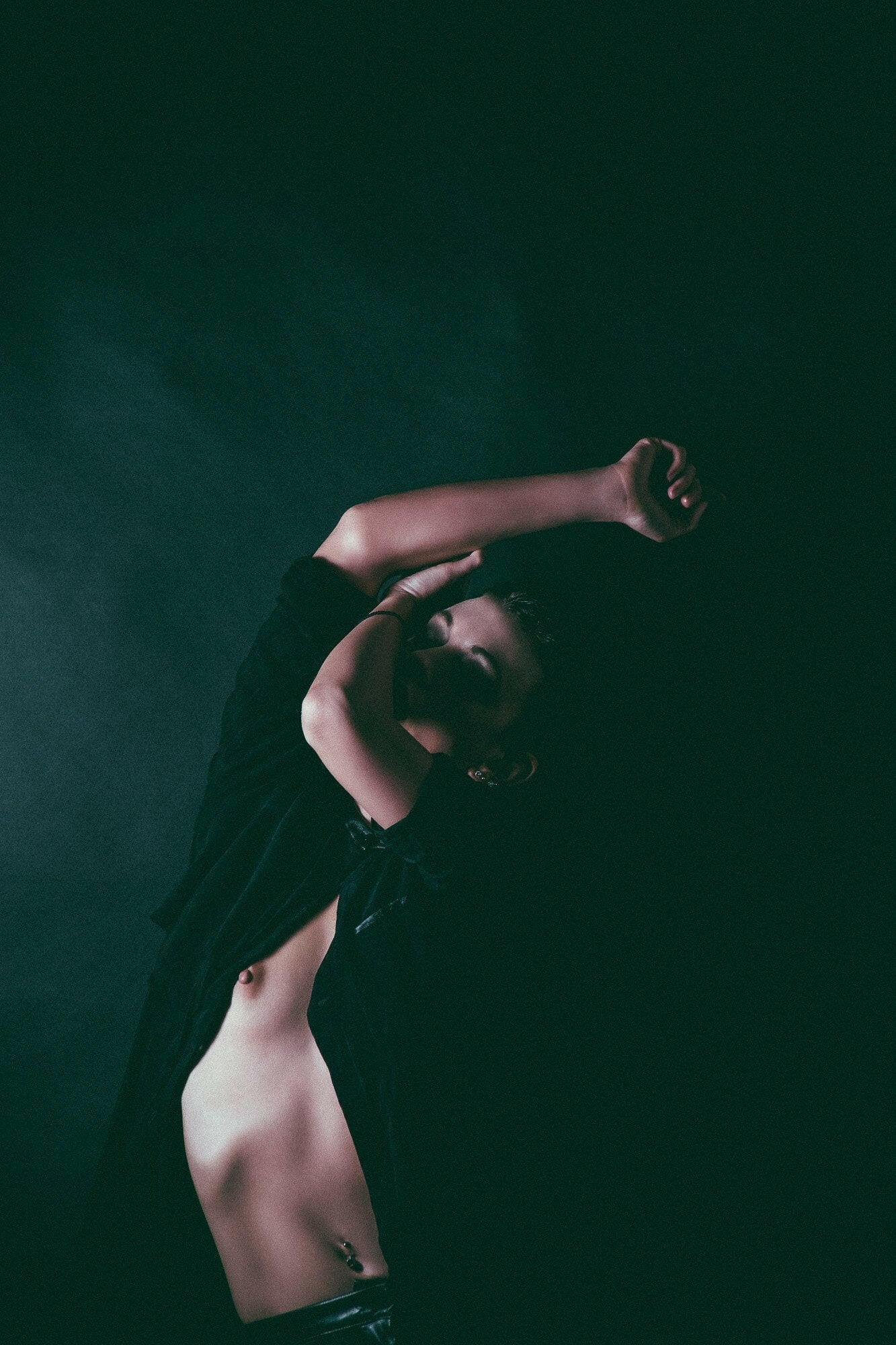 Black Orchid / 3 | black-orchid-3